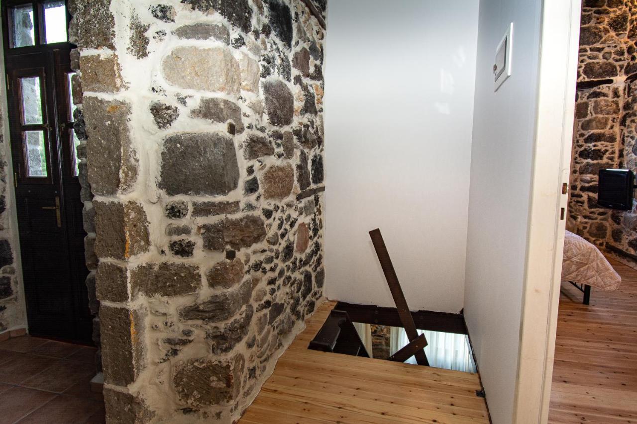 Plousiadi΄S Stone House Lejlighed Skála Eksteriør billede