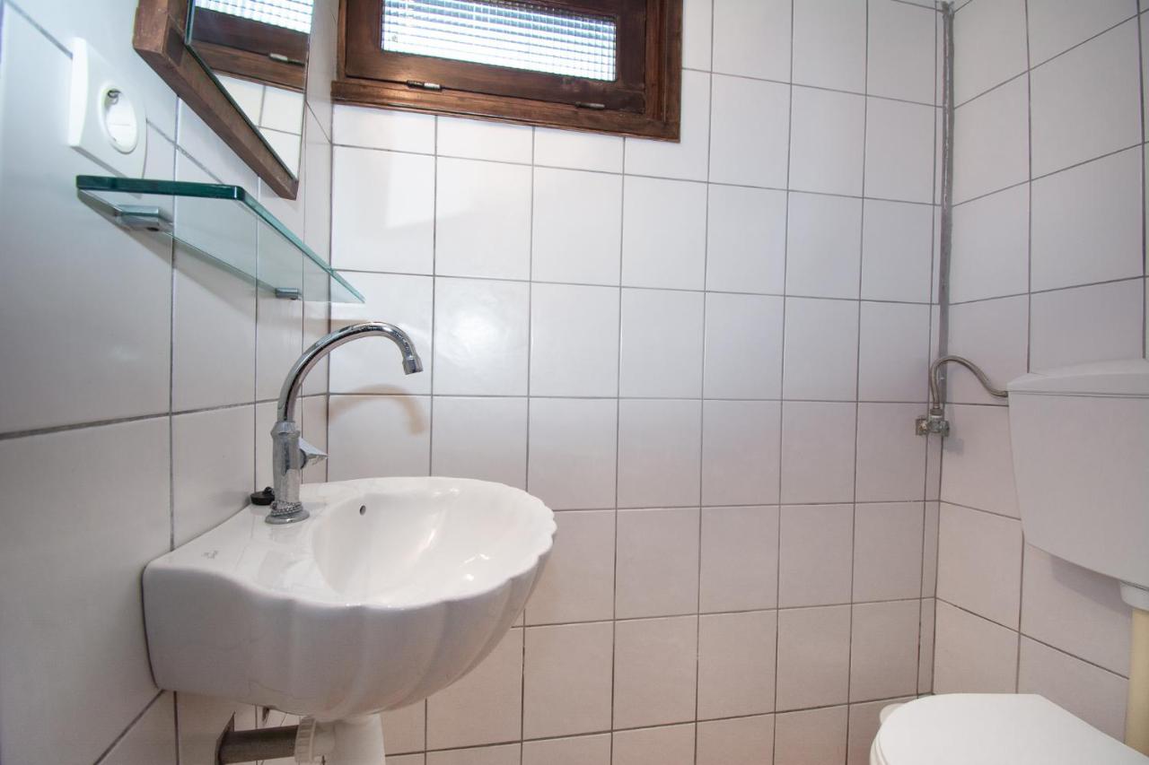 Plousiadi΄S Stone House Lejlighed Skála Eksteriør billede